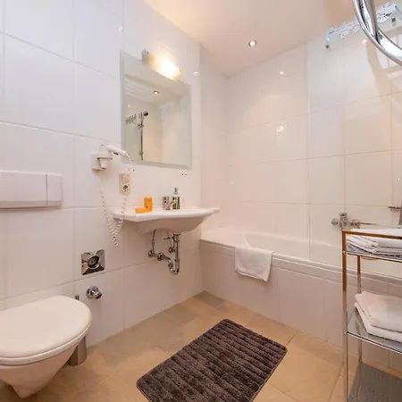 Arabella Golf- Und Ski-appartement *